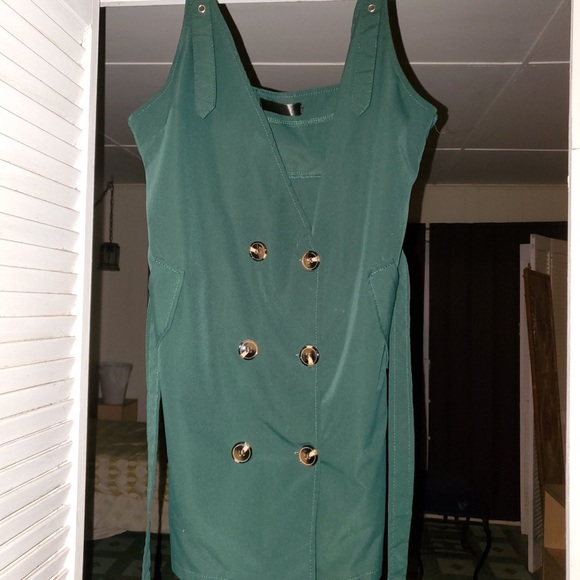 Long Dress - Picture 6 of 6